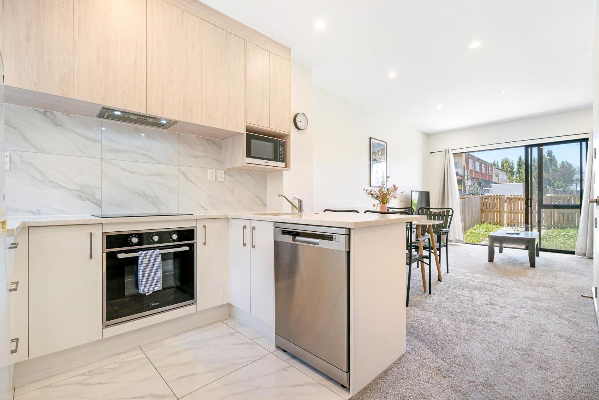 Cozy Brand New Townhouse 8 Villa Auckland Exterior photo