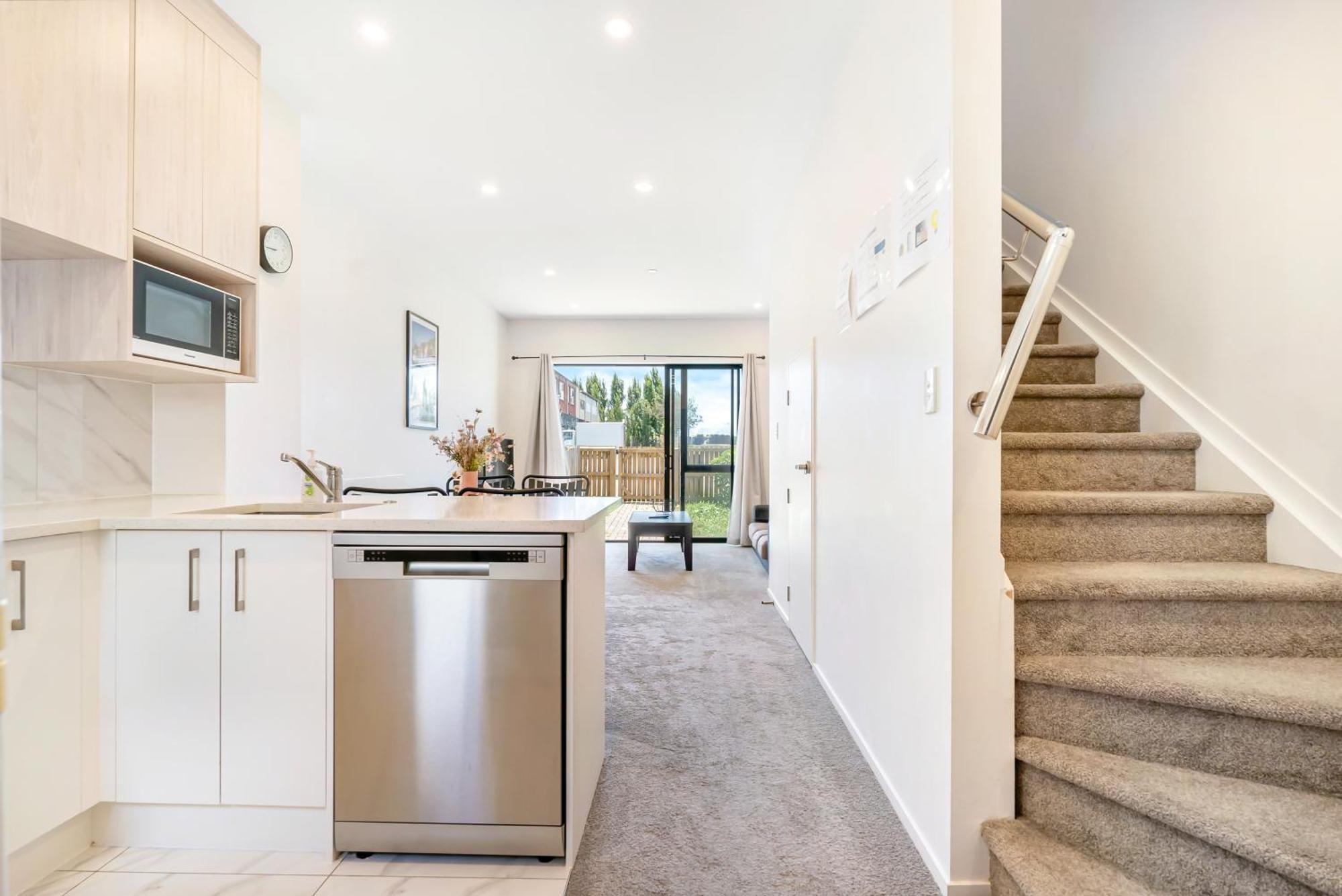 Cozy Brand New Townhouse 8 Villa Auckland Exterior photo